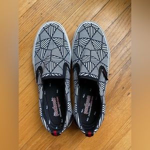 Pink Rose air cooled memory foam canvas slip on shoe